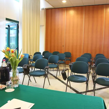 Phi Emilia Ξενοδοχείο