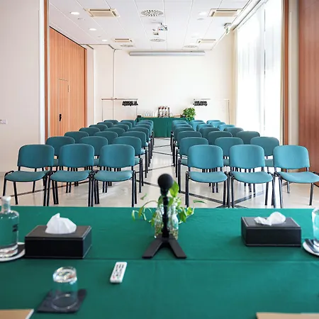 Phi Emilia Hotel