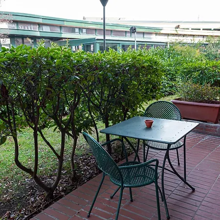 מלון Phi Emilia 4*