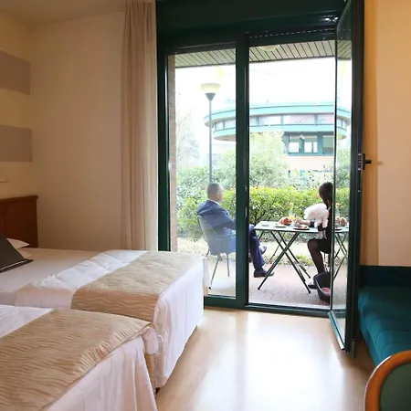 Phi Emilia אוצאנו דל'אמיליה