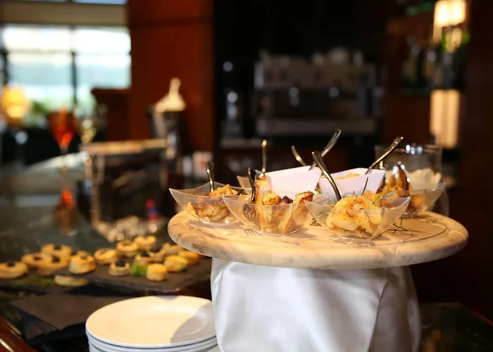 Phi Emilia فندق أوتْسانو ديل إميليا